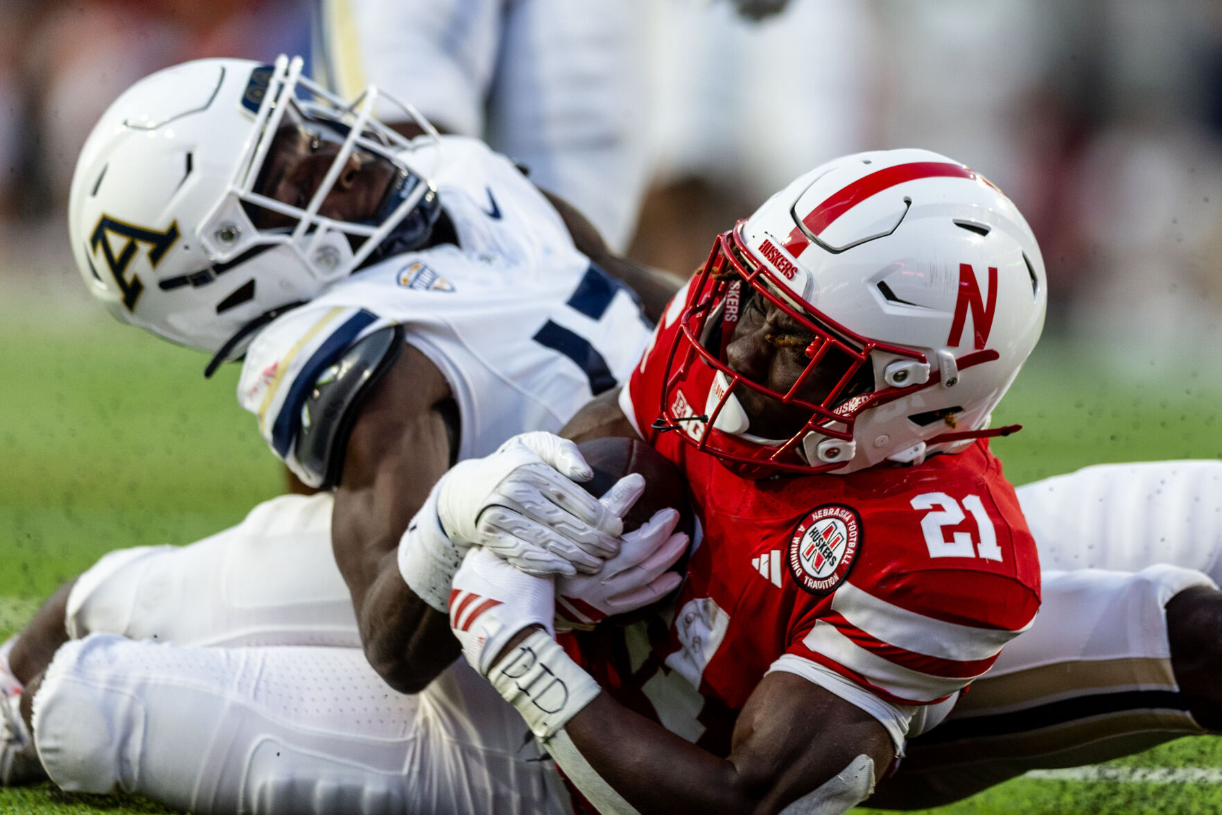 090625-owh-spo-nebraskavsakron-cm-13.jpg